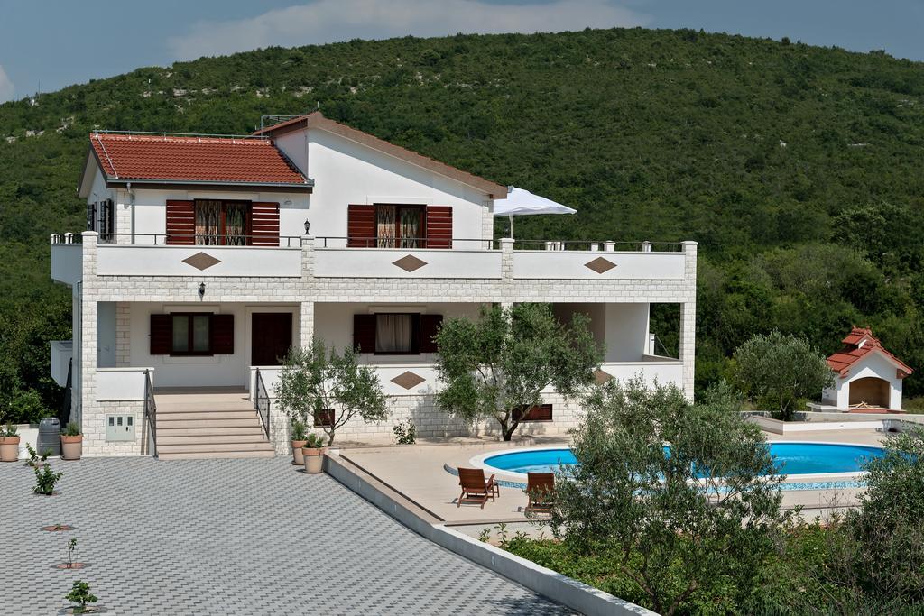 Villa Vinea Prapatnica Luaran gambar